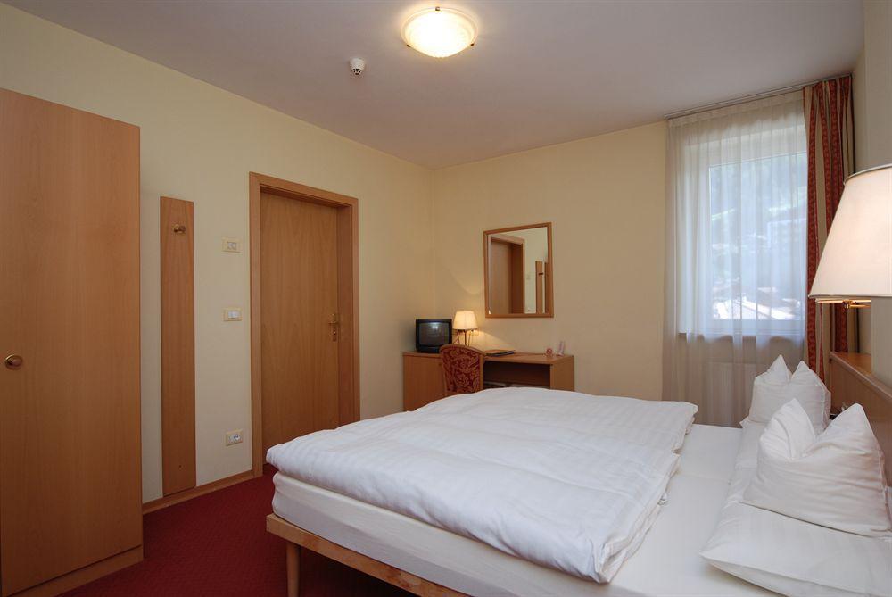 Hotel Faloria Moena Exterior photo